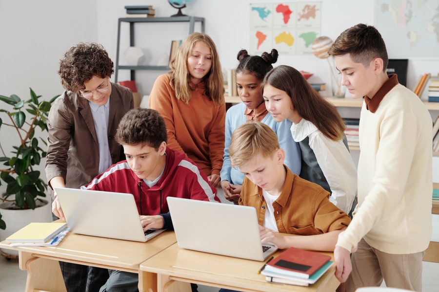 Get Comprehensive Coverage with Updated School Security Systems