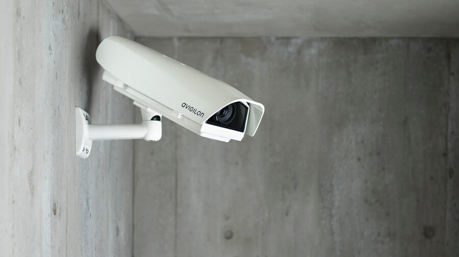 5 Reasons to Move to Digital IP Solutions for Commercial Video Surveillance 