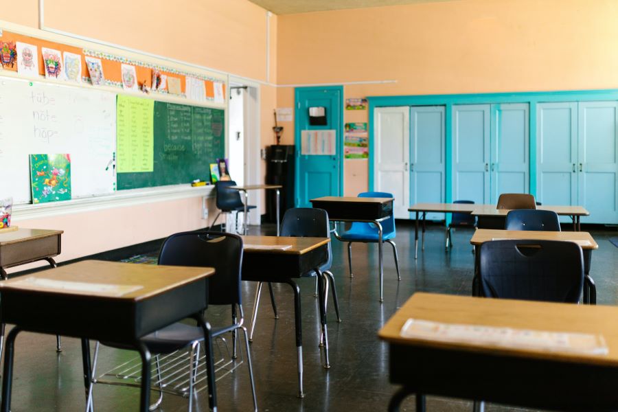 The Essential Features in a School Emergency Notification System