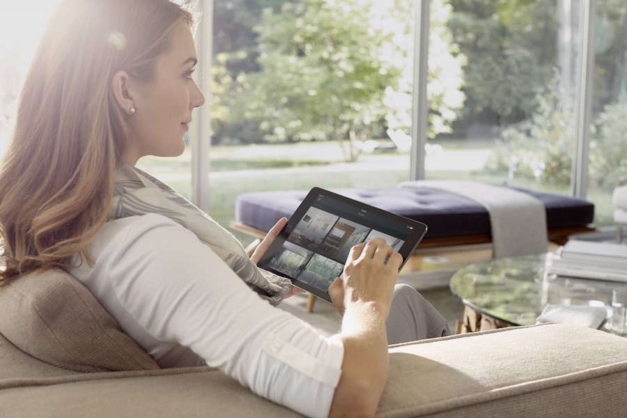 DIY vs. Professional: Why a Professional Smart Home is Worth It